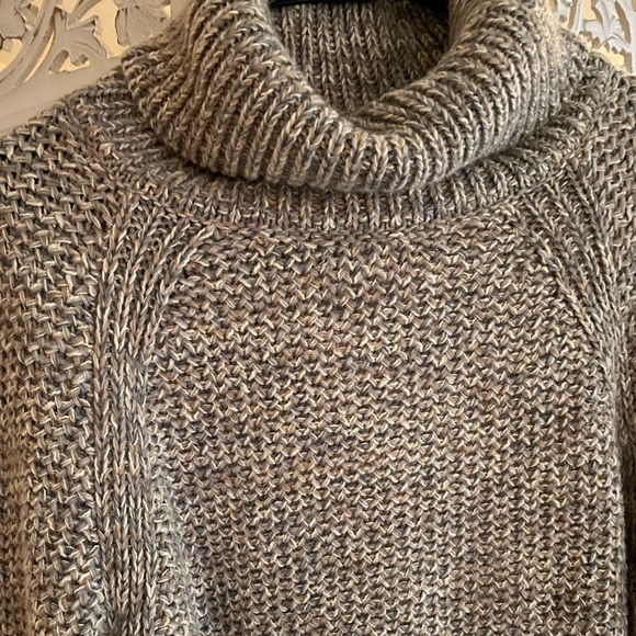 prAna Callisto Sweater in Oatmeal - Picture 10 of 11